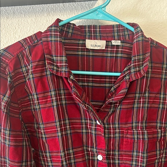 L.L. bean Red Plaid Button-Up Shirt - Picture 4 of 4